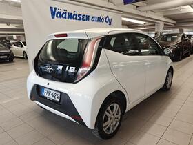 Toyota AYGO vaihtoauto