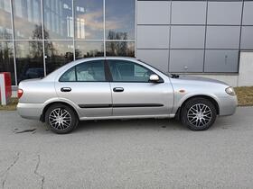 Nissan Almera vaihtoauto