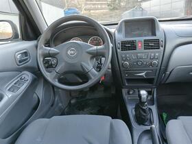 Nissan Almera vaihtoauto