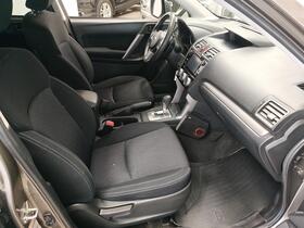 Subaru Forester vaihtoauto