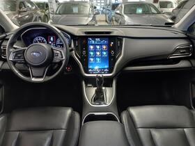 Subaru Outback vaihtoauto