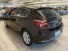 Opel Astra vaihtoauto