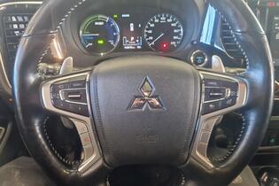Mitsubishi Outlander PHEV vaihtoauto