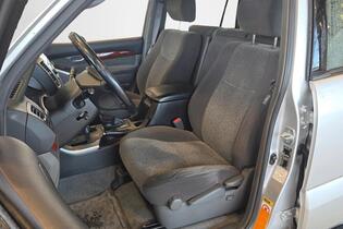 Toyota Land Cruiser vaihtoauto