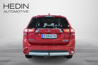 Mitsubishi Outlander PHEV vaihtoauto