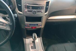 Subaru Legacy vaihtoauto