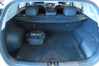 Kia Niro plug-in vaihtoauto