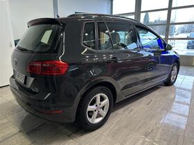 Volkswagen Golf Sportsvan vaihtoauto
