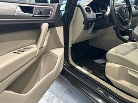 Volkswagen Golf Sportsvan vaihtoauto