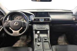 Lexus IS vaihtoauto