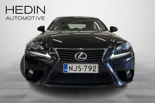 Lexus IS vaihtoauto