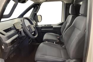 Kia PV5 Cargo vaihtoauto