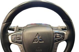 Mitsubishi L200 vaihtoauto