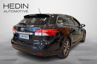Toyota Avensis vaihtoauto