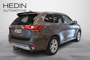 Mitsubishi Outlander PHEV vaihtoauto