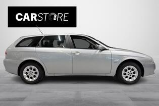 Alfa Romeo 156 vaihtoauto