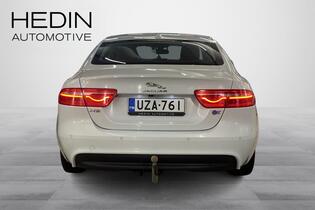 Jaguar XE vaihtoauto