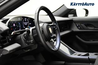 Porsche Taycan vaihtoauto