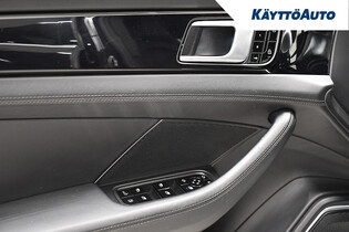 Porsche Panamera vaihtoauto