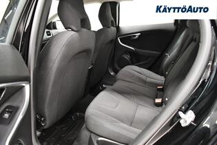 Volvo V40 Cross Country vaihtoauto