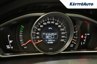 Volvo V40 Cross Country vaihtoauto