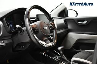 Kia Stonic vaihtoauto