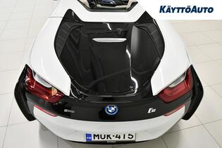 BMW i8 vaihtoauto