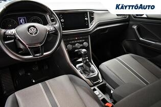 Volkswagen T-Roc vaihtoauto