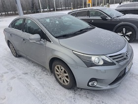 Toyota Avensis vaihtoauto