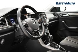 Volkswagen T-Roc vaihtoauto