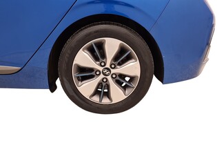 Hyundai IONIQ plug-in vaihtoauto