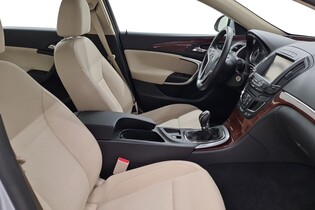 Opel Insignia vaihtoauto