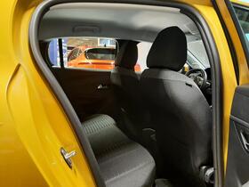 Peugeot 208 vaihtoauto