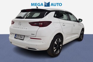Opel Grandland vaihtoauto