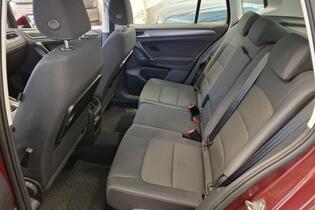 Volkswagen Golf Sportsvan vaihtoauto