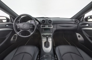 Mercedes-Benz CLK vaihtoauto