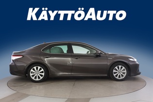 Toyota Camry vaihtoauto