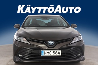 Toyota Camry vaihtoauto