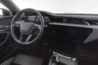 Audi Q8 e-tron vaihtoauto