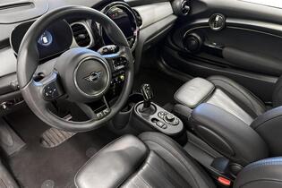 Mini Hatchback vaihtoauto