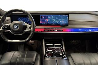 BMW i7 vaihtoauto