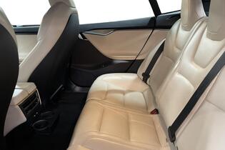 Tesla Model S vaihtoauto