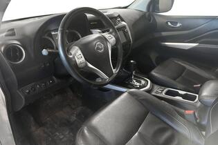 Nissan Navara vaihtoauto