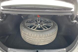 BMW i5 vaihtoauto