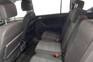 Volkswagen Touran vaihtoauto