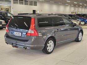 Volvo V70 vaihtoauto