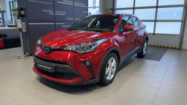 Toyota C-HR vaihtoauto