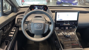 Toyota bZ4X vaihtoauto