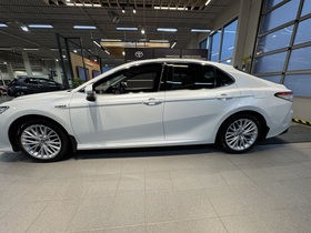 Toyota Camry vaihtoauto