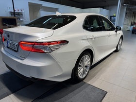 Toyota Camry vaihtoauto